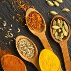 5 приправ, которые стоит добавить в рацион и улучшить его