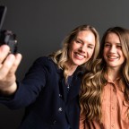 Мамочка-ютюберша построила собственный культ, за которым скрывалось насилие и жестокость: S02EP22