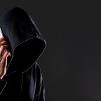 Убийца из Grindr: выйдя под залог, он продолжил травить и насиловать своих жертв