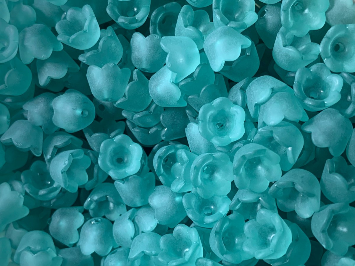 Микропластик из воздуха поглощается растениями, а затем попадает в организм человека