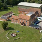 Полиция предъявила обвинения предполагаемому отравителю детей из Лестершира