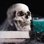 Отравления недели: страсть, жадность и дружба