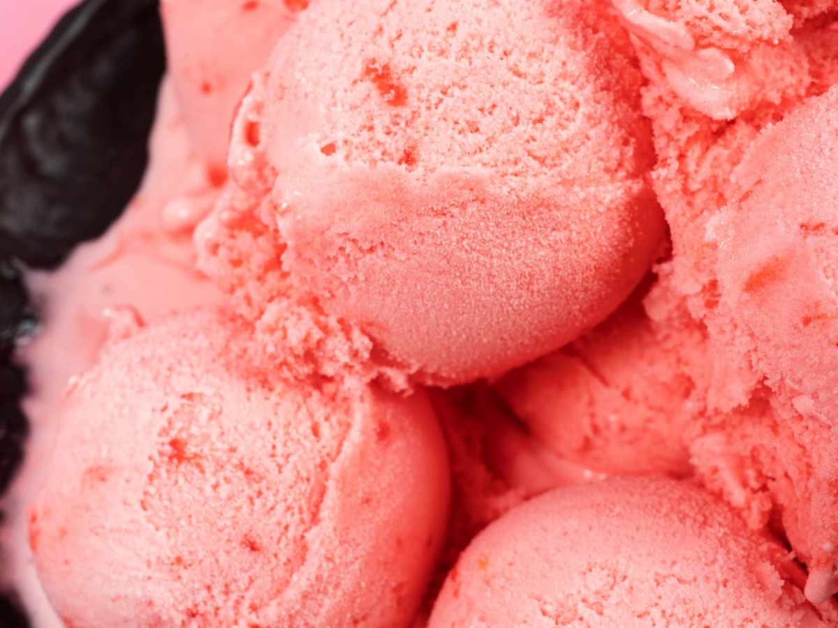 В ЮАР женщина отравила падчерицу мороженым с крысиным ядом