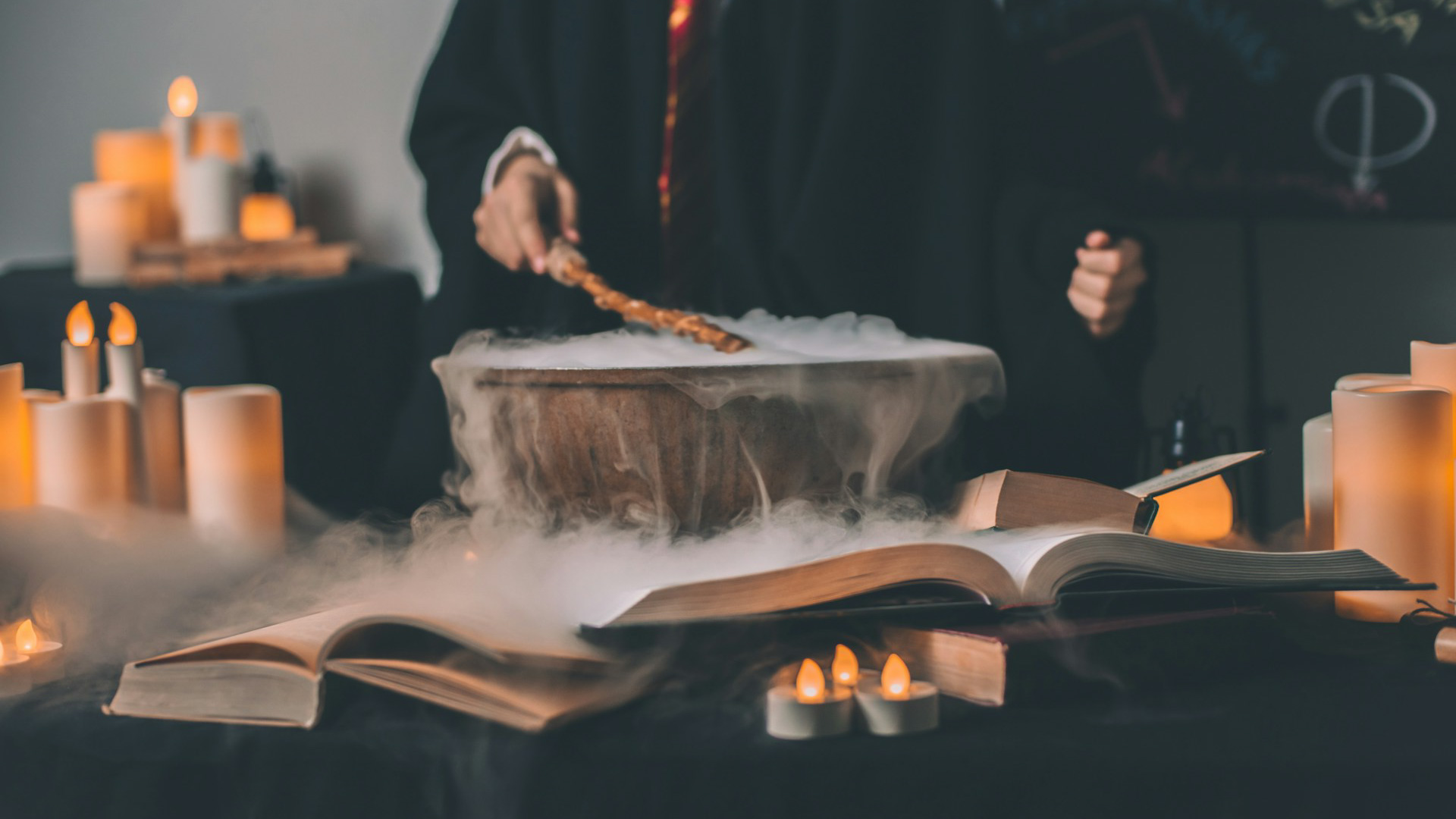 33-летний британец хранил яды и взрывчатку, потому что они «заставляют меня улыбаться»