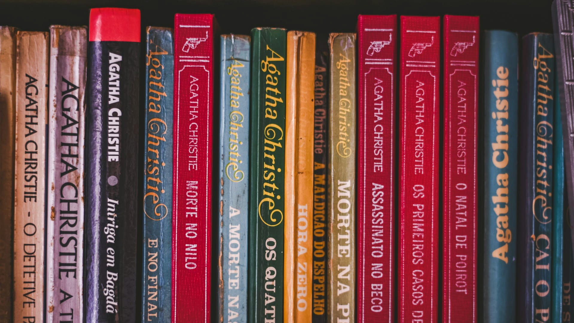 Отравленное Рождество: убийство, совершенное по всем правилам классического детектива