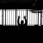 Отравления недели: тюрьма для неонациста и сенатор-насильник