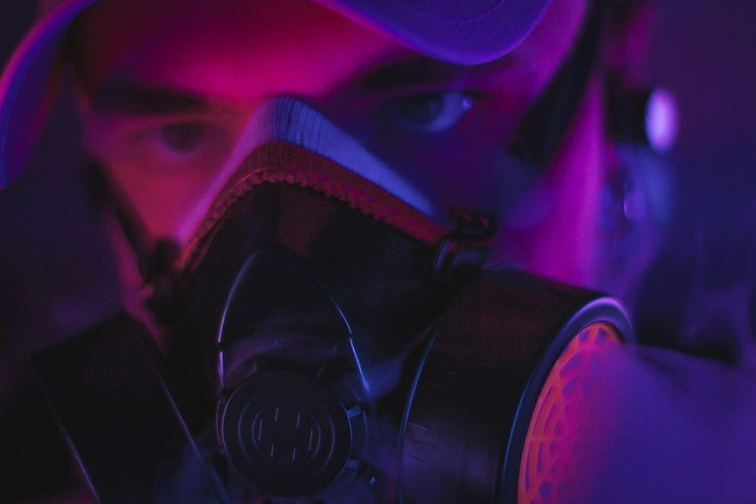 Мужчина отравил еду соседей ядом от насекомых.