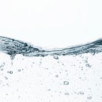 Американку обвинили в отравлении людей через воду