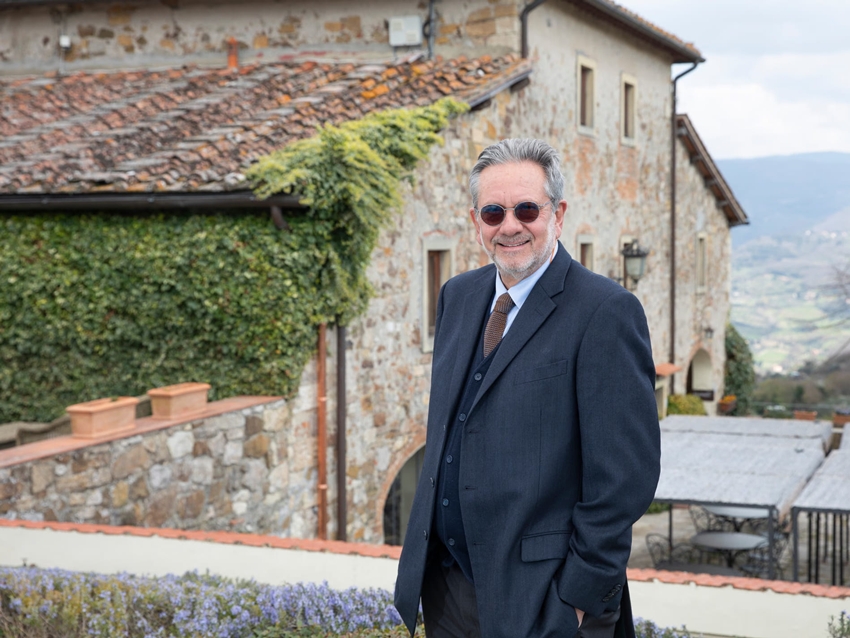 Издана полная биография Одри Хепберн, написанная ее сыном