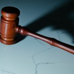 За отравление бойфренда женщину приговорили к пожизненному заключению без права УДО