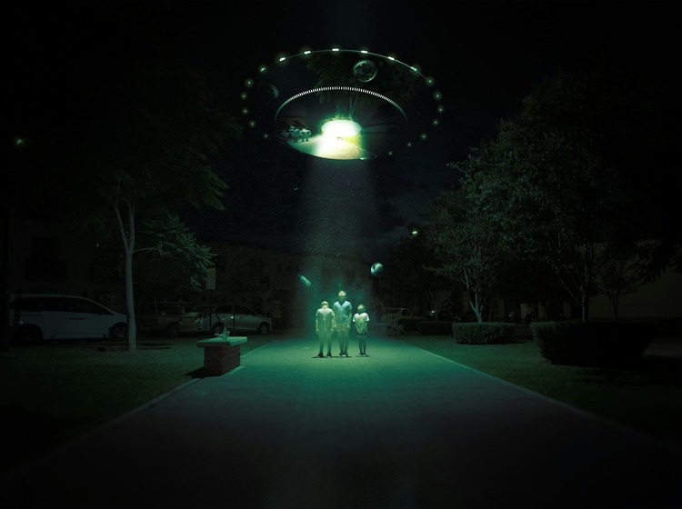 #Инопланетяне #НЛО #UFO #Пришельцы #КонтактСПришельцами #ВнеземнаяЖизнь #ЖизньВоВселенной #ПарадоксФерми #УравнениеДрейка #ВеликийФильтр #ТайныВселенной #ЗагадкиКосмоса #Космос #Астрономия #Астрофизика #Наука #SETI #ПоискИнопланетян #РазумнаяЖизнь #Экзопланеты #ЖизньНаМарсе #ГипотезаТрансценденции #ГипотезаРедкоземельныхПланет #ГолдиХоун #ИсторииОНЛО #НаблюденияНЛО #ТеорииЗаговора #Необъяснимое #Мистика #НаучныйПодкаст
